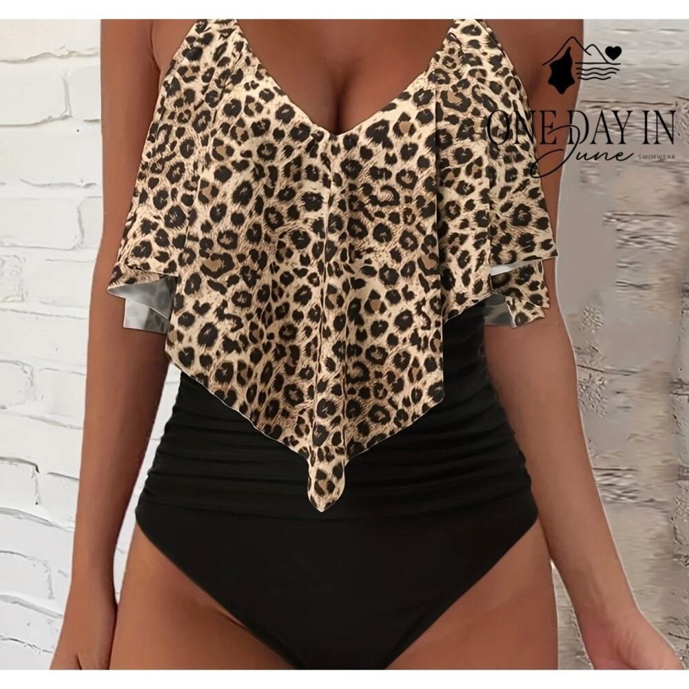 CharmLeaks Leopard Print Lace Up Back Flounce One Piece Swimsuit Size M